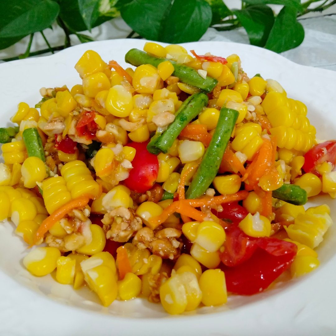 Corn Salad with Salted Egg (ตำข้าวโพดไข่เค็ม).