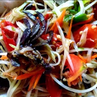 Papaya Salad with Salted Crab ส้มตำปูเค็ม