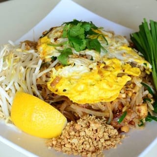 Pad Thai Sukhothai ผัดไทยสุโขทัย