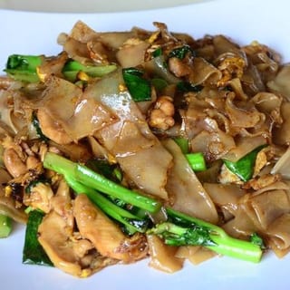 Pad See Ew ผัดซีอิ้ว