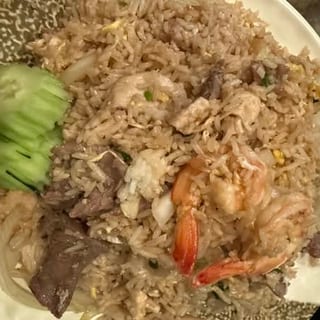 Combo Fried Rice ข้าวผัดคอมโบ