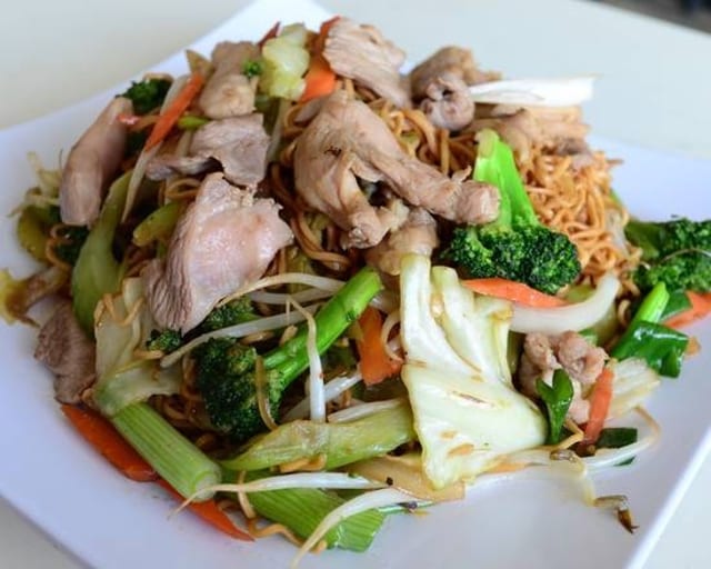 Chow Mein เฉาหมิ่น.