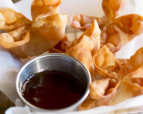 Crab Rangoon เกี๊ยวห่อชีส.