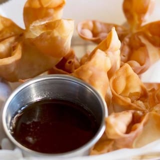 Crab Rangoon เกี๊ยวห่อชีส