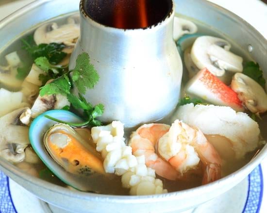 Spicy Seafood Soup โป๊ะแตก.