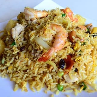 Pineapple Fried Rice ข้าวผัดสับปะรด