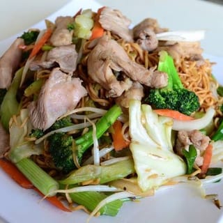 Chow Mein (Lunch) เฉาหมิ่น